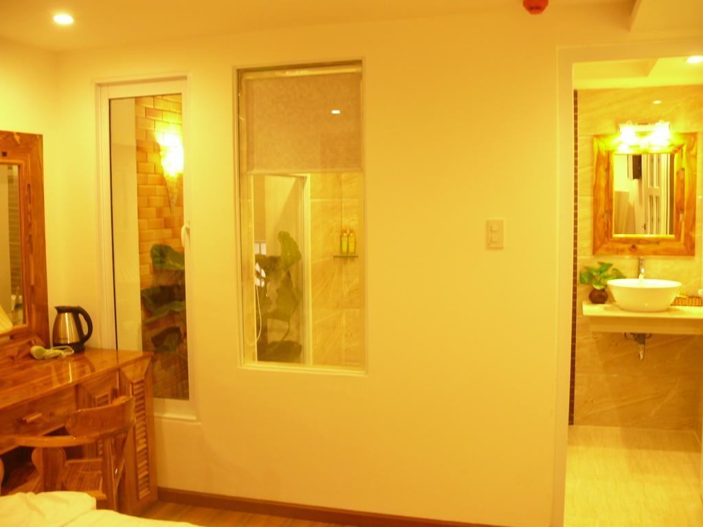 Rex Hotel & Apartment Nha Trang Exterior photo